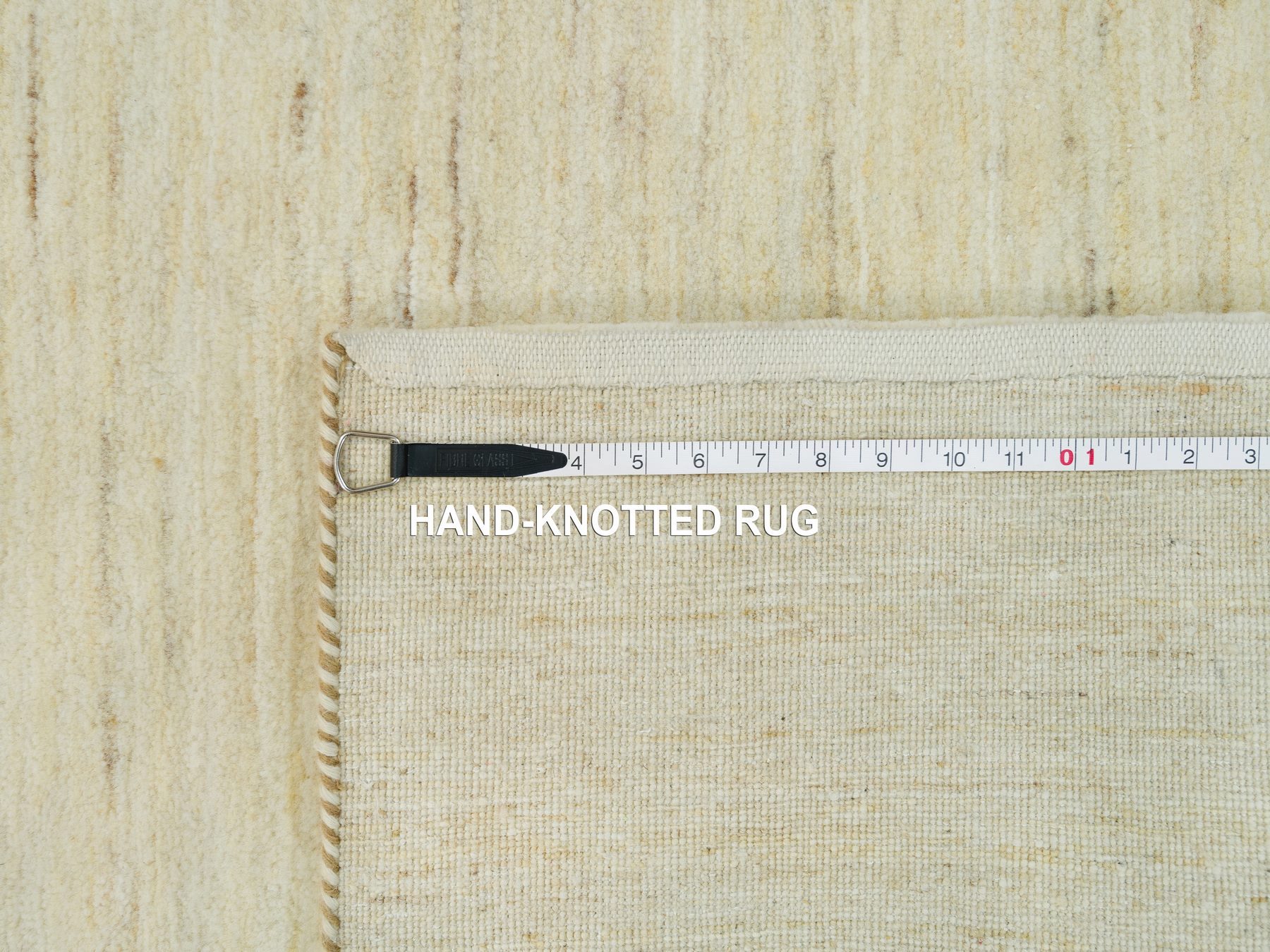 Modern & Contemporary Rugs LUV813627